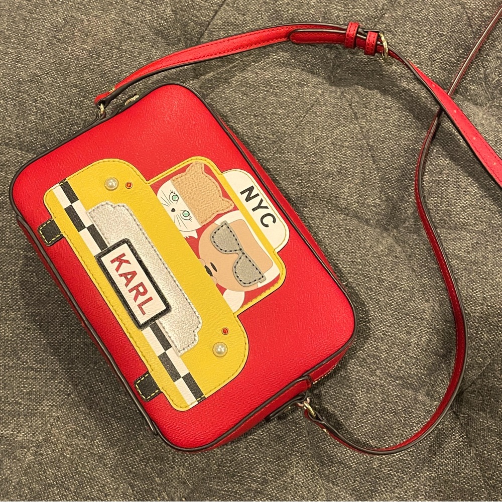 ❤️(NWOT) Karl Lagerfield Maybelle taxi/cat crossbody